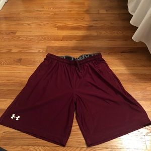 Men’s Under Armour Shorts Size M